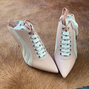 Fenty PUMA by Rihanna – Lace Up Mule Heel